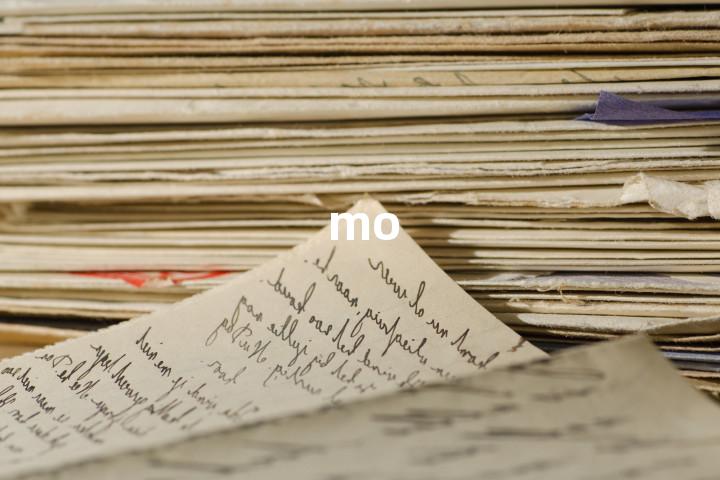 mo